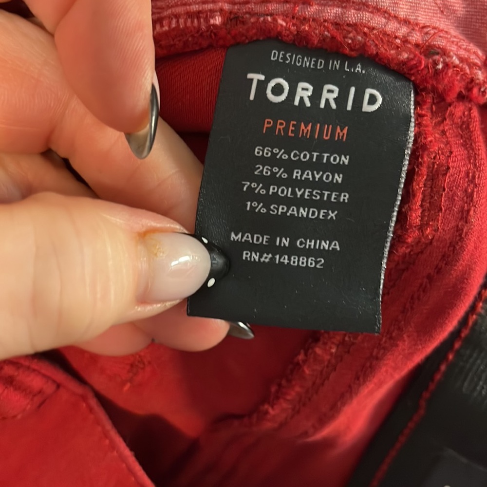 Torrid Women's Red Skinny Jeans - Picture 11 of 13